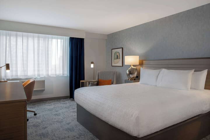 Room 4 of 46